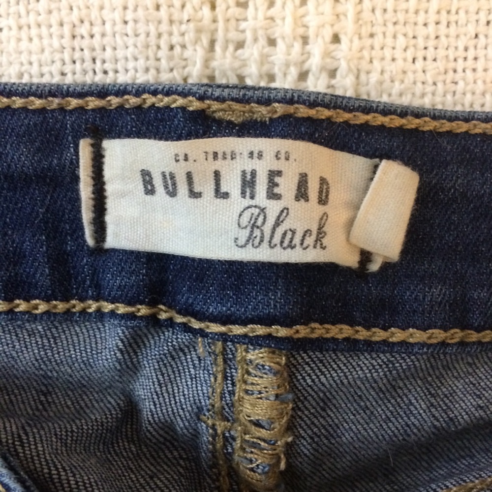 Medium wash skinny jeans - Picture 3 of 6